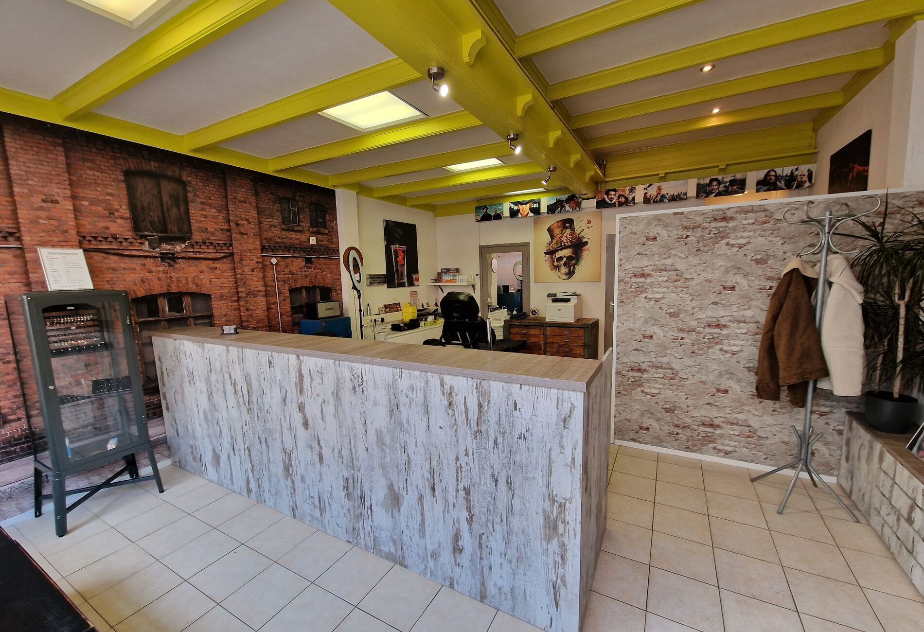 De shop van Tower Tattoo & Piercing aan het Maandereind in Ede